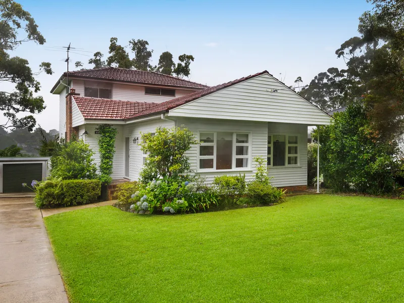 Five bedroom family home in sought after location