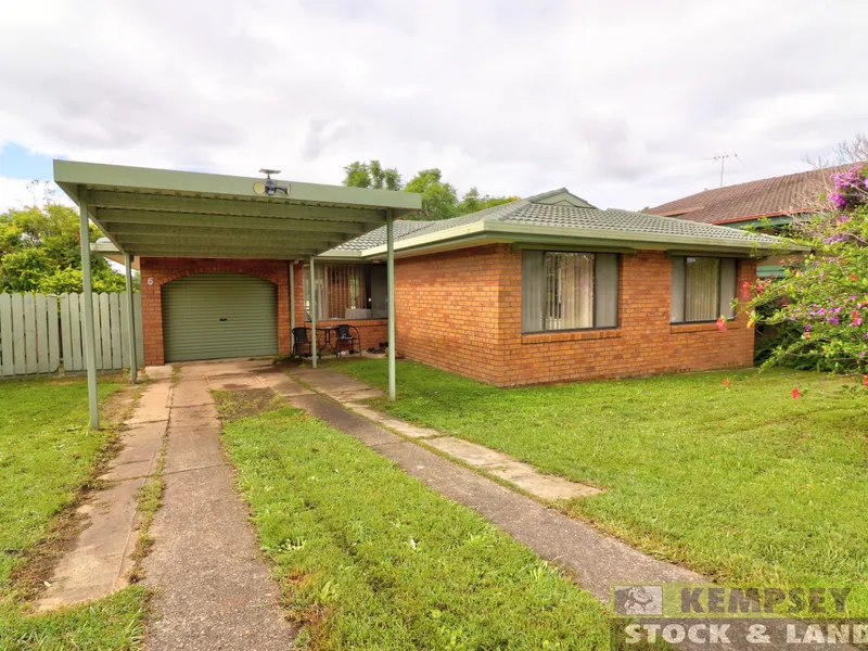 Brick & Tile in East Kempsey!