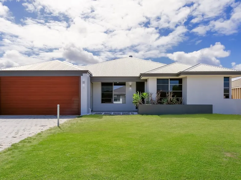MODERN, EASY CARE 4 BED 2 BATH HOME
