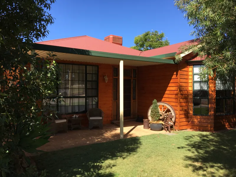 CHARACTER HOME IN PRIME LOCATION