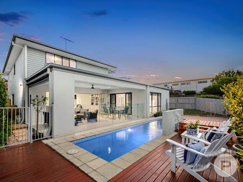 Luxury Hideaway on 663m2