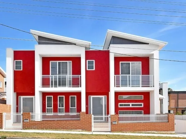 Take Your Pick-5 Brand New Townhouses 