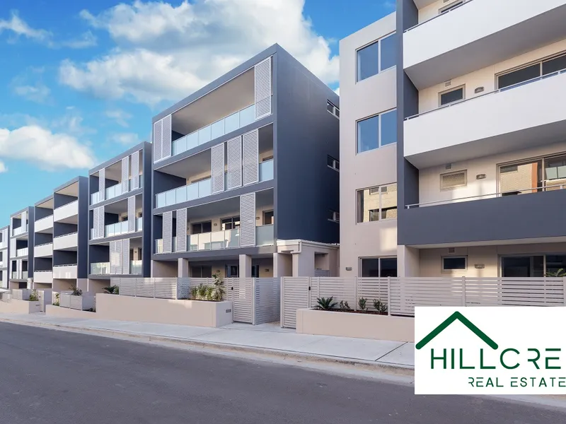 NEAR NEW THREE BEDROOM APARTMENT WITH YOUR NEW COMMUNITY | NEAR NEW TIMBER FLOOR