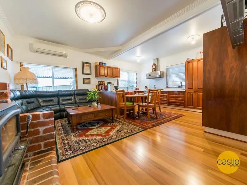 Family Home + Granny Flat & Large Workshop
