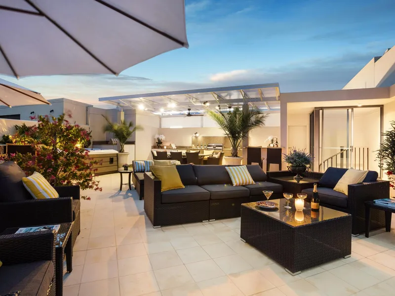 Immaculate Palazzo Versace Condo with a summer-ready rooftop