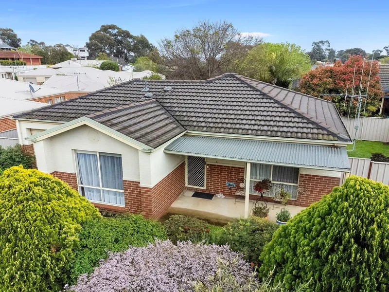 SPACIOUS TWO BEDROOM UNIT