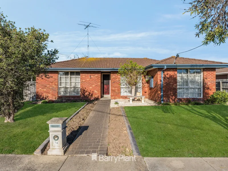 Entry level in quiet location