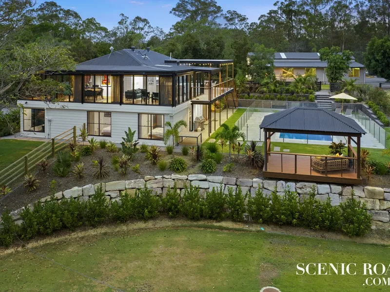 Immaculate Equine Property on 10 Acres Guanaba. Must See Now Don't Wait
