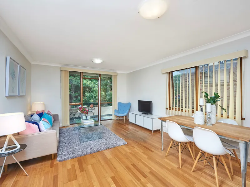 Spacious Apartment In A Premier Location