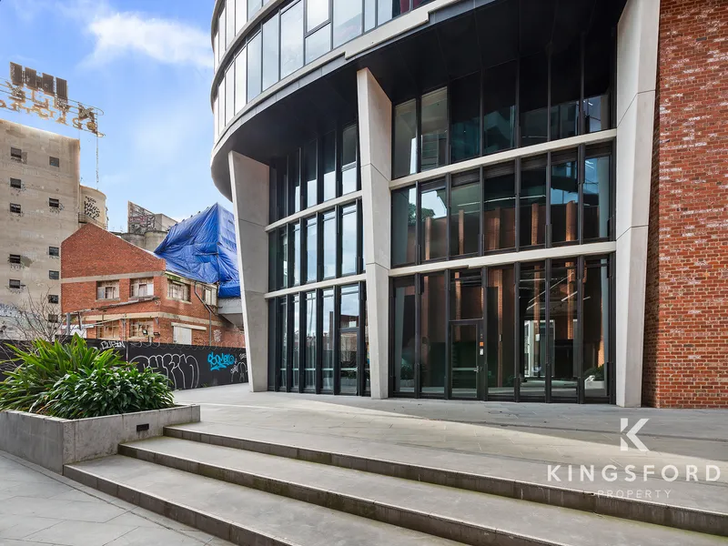 Stunning Three-Level Townhouse in the Iconic Malt District, Cremorne