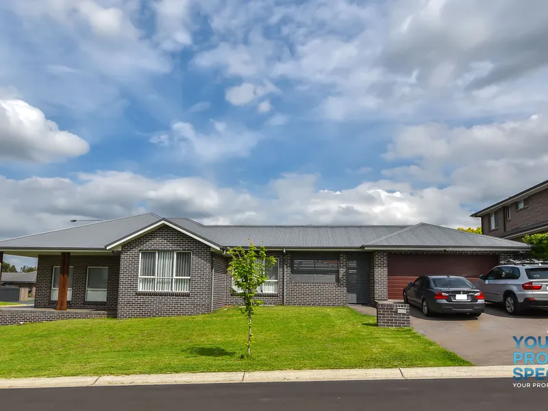 Large split level home conveniently located a short drive to Narellan Town centre and Camden CBD