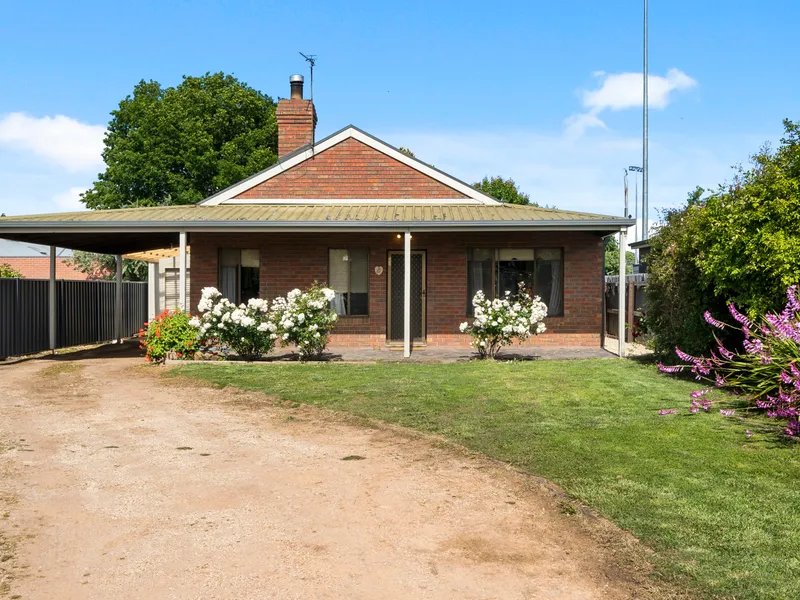 ROCK SOLID HOME IN ROCKSTAR LOCATION