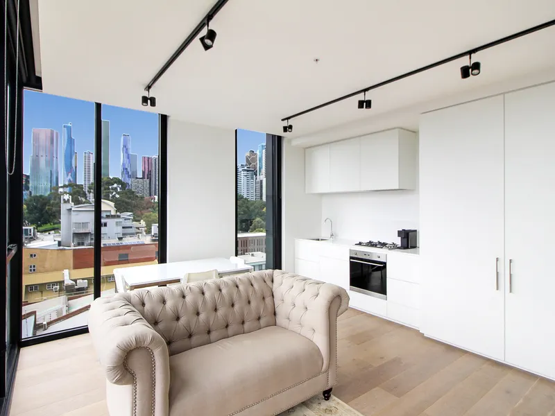 QUALITY FURNISHED TWO BEDROOM APARTMENT IN PRIME LOCATION