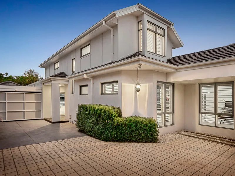 A Sun-filled Beach Sanctuary
