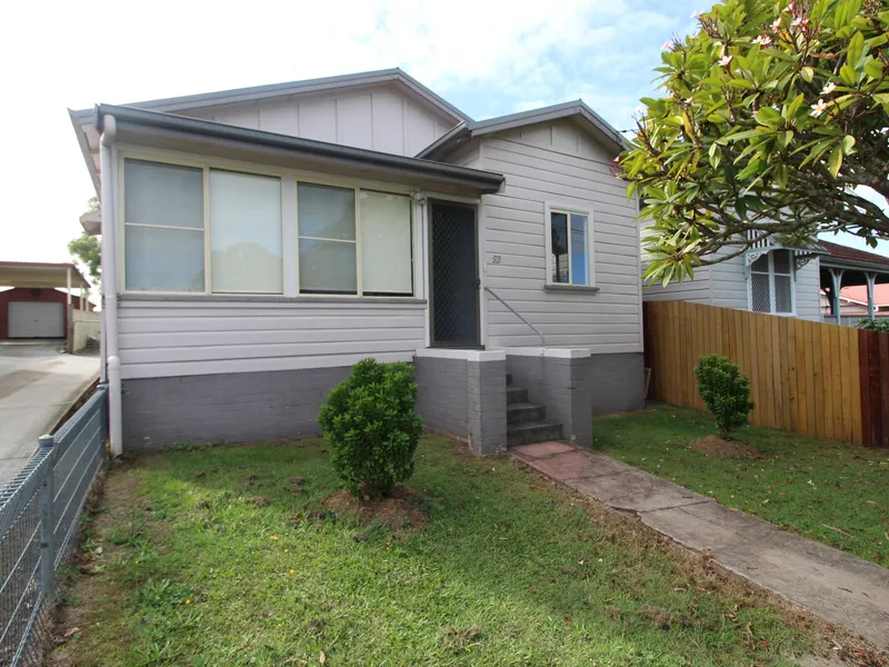 Renovated Home In Handy Location