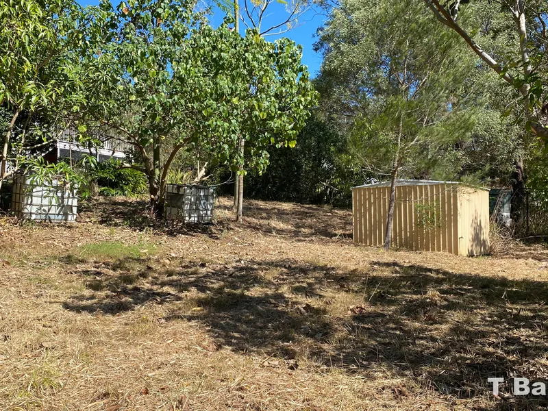 845m2 with Power and Water Connected, Garden Shed, Outhouse and Fruit Trees