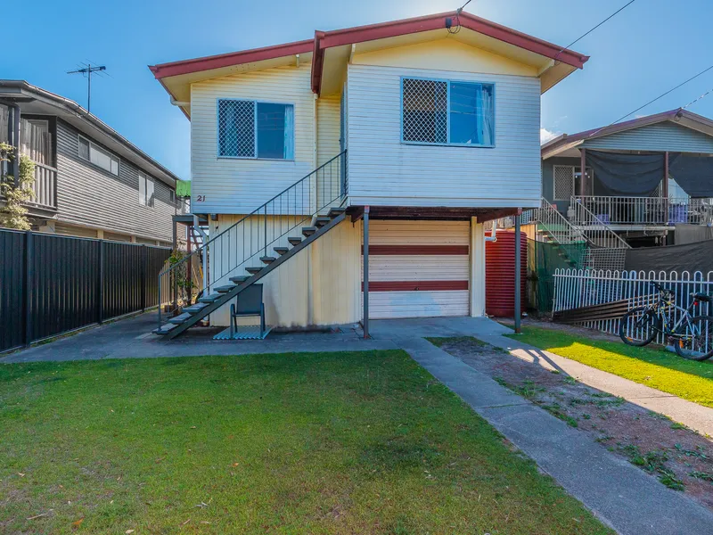 Charming High-Set Home with 3 Bedroom