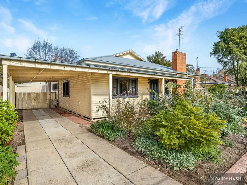 RARE GEM NEAR WANGARATTA HOSPITAL