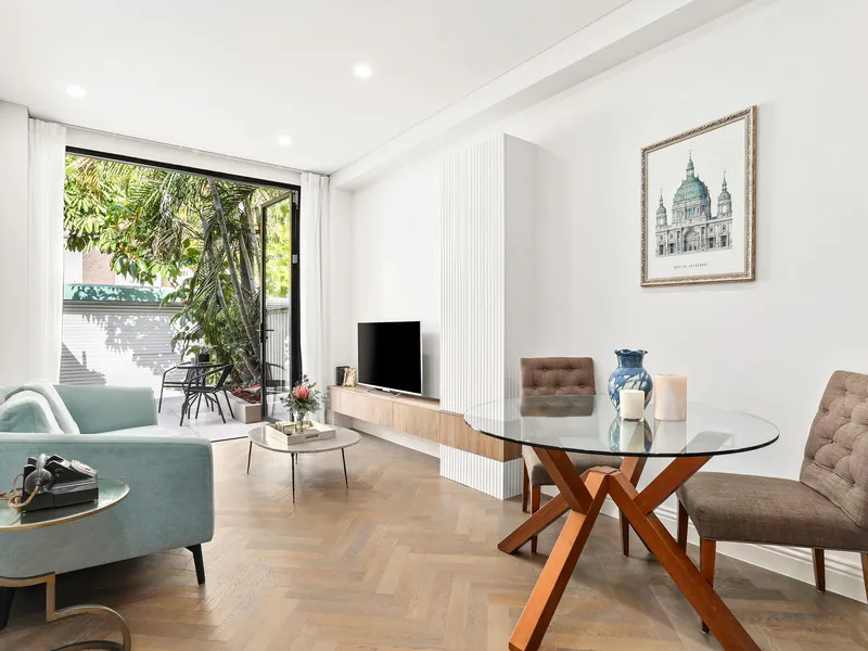 Refined Darlinghurst Terrace with Modern Vibrant Interiors