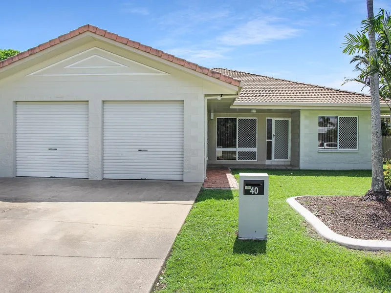 5 BEDROOM ANNANDALE HOME