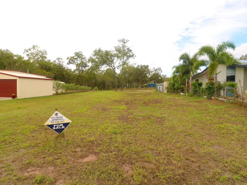 CENTRALLY LOCATED IN BUXTON