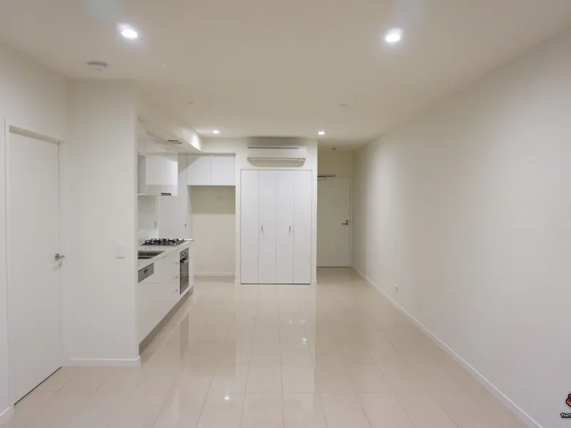 River Side with Top View Spacious 1 Bedroom Apartment