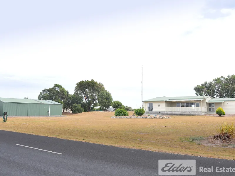Large family home on elevated one acre block