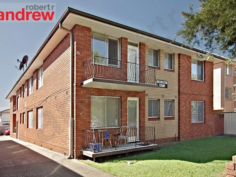Newly Renovated 2 Bedroom unit