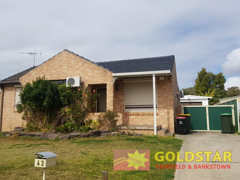 SPACIOUS 3 BEDROOM HOUSE