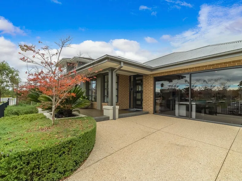 PHYSICAL INSPECTIONS ALLOWED. CONTACT US TO ARRANGE YOUR PRIVATE VIEWING.