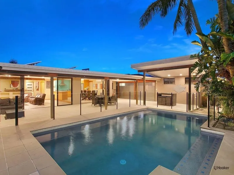 WATERFRONT OASIS - FOUR BEDROOM PLUS STUDY AND POOL