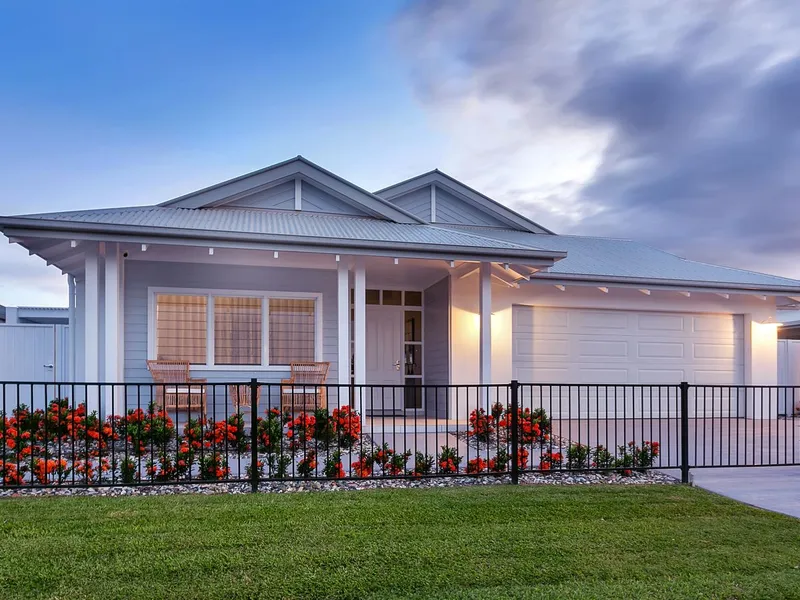 ARLINGTON 264 SMITHFIELD VILLAGE ESTATE