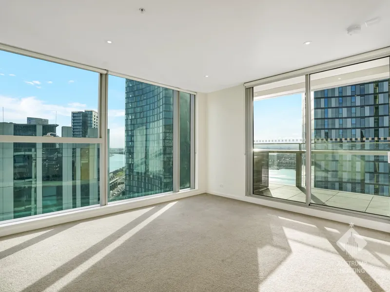 Prime Location | 2Bedroom 2Bathroom 1Car @888 Collins Street