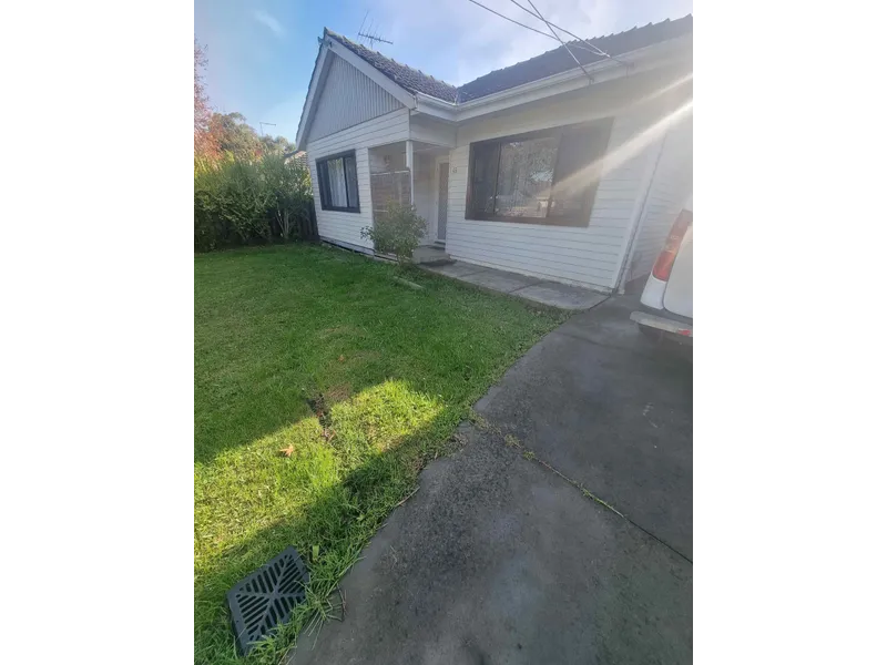 3 bed room houses