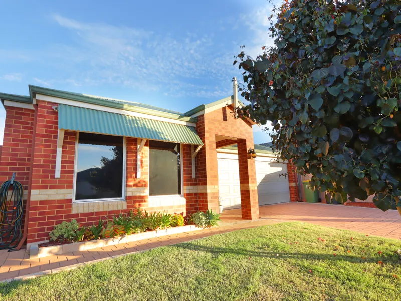 LOCATION PLUS!  Calling all Investors, downsizers, first home buyers!