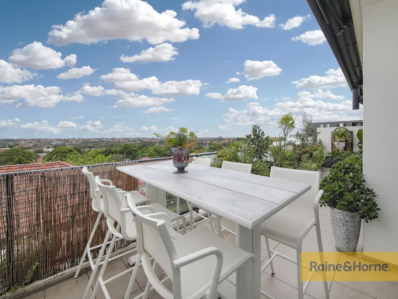 A stunning showcase of style and space