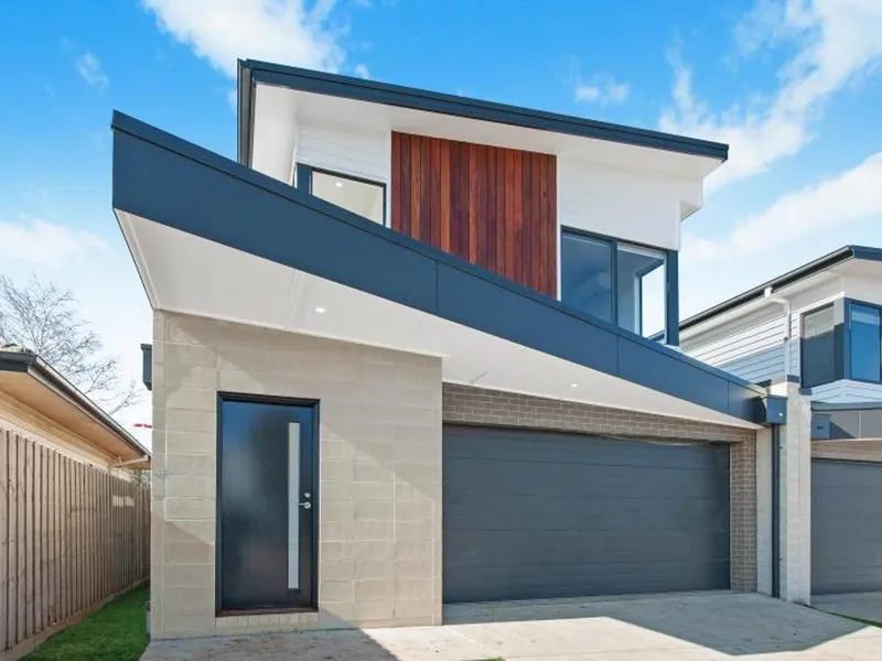 New Construction  Thoroughly Modern  Thoroughly Outstanding