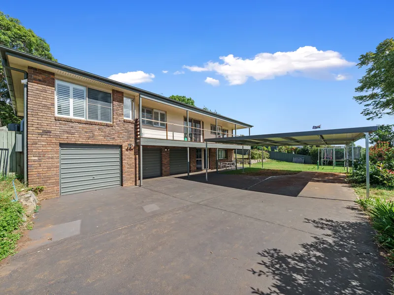 Huge Family Home + Fully Self-Contained Guest Retreat Plus Loads of Extras