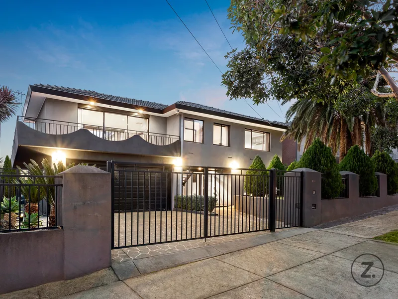 Z. - Spectacular Family Home - Z.