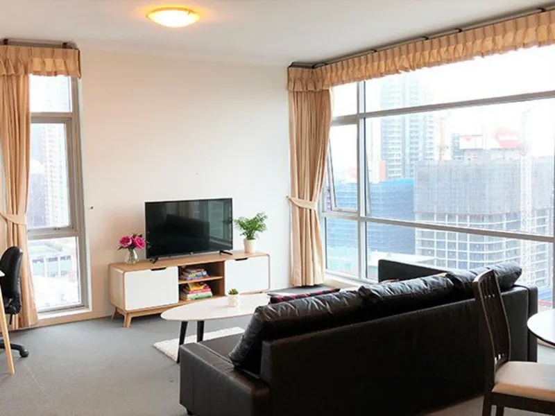 OVERSIZED ONE BED WITH MAGNIFENT DARLING HARBOUR VIEW!