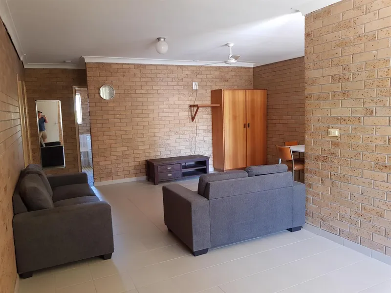 Furnished 2 Bed Flat in Moree for Rent