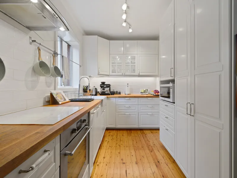 Renovated Two Bedroom Apartment in Excellent Location