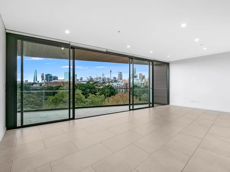 2Bed+2Bath+Secured Car Space with Stunning City Views Apartment!