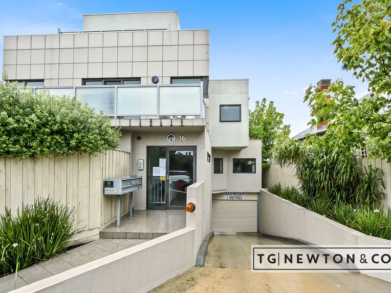 Modern living in Key Central Location