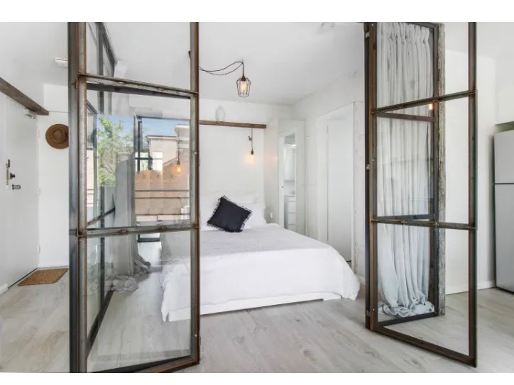 Designer apartment in the heart of Potts Point - FREE WIFI