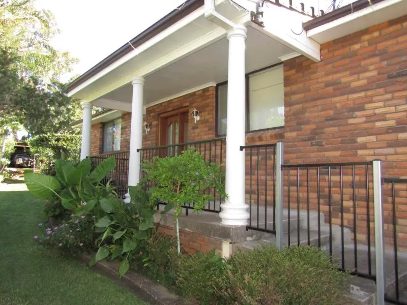 SPACIOUS 3 BEDROOM GRANNY FLAT- WATER INCLUDED IN RENT