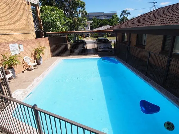 Great Location One Bedroom with POOL!