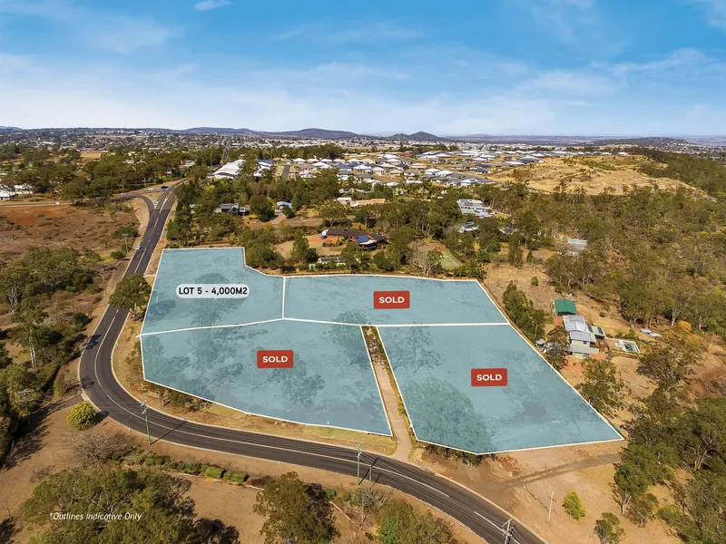 “McKenzie Park” – One 1 Acre Lot just minutes from the CBD!