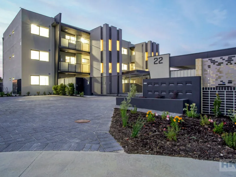 2 BEDROOM APARTMENTS IN PERFECT LOCATION AND VIEWS!
