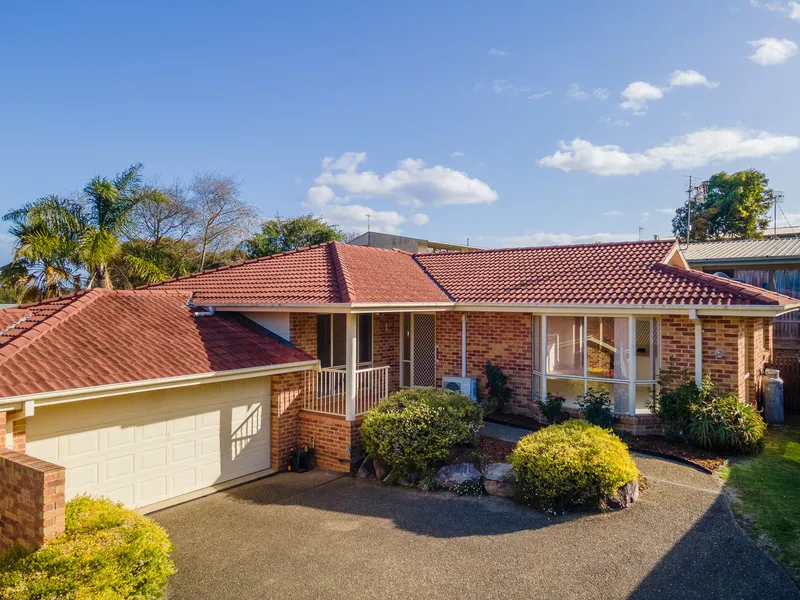 2/25 Berrambool Drive, Merimbula.